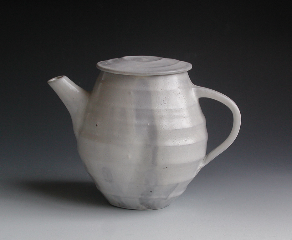 white ridge teapot